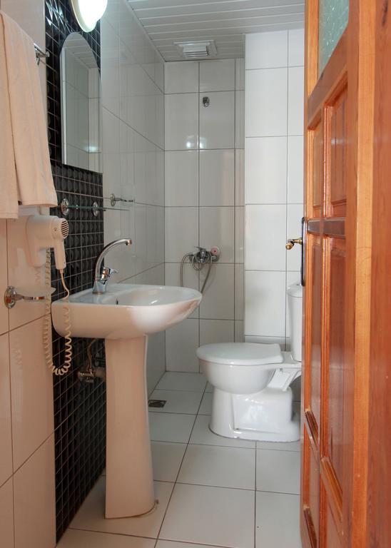 Elegant Baronessa Apart Hotel 阿拉尼亚 外观 照片